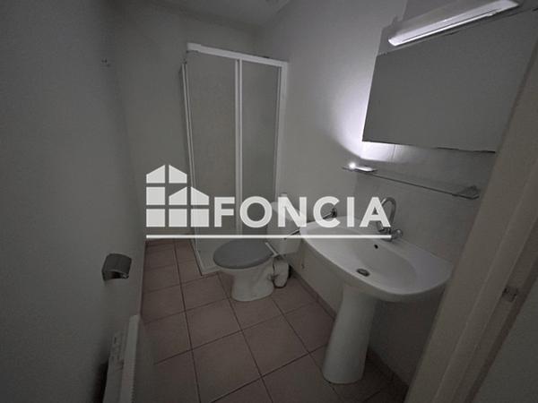 Location Studio 15.98 m² - 1 RUE DELILLE La Roche Sur Yon 85000