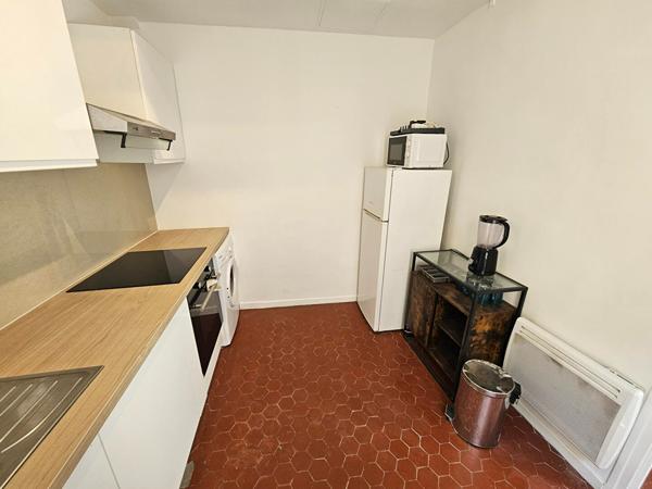 Appartement type T3 situé sur la commune de la SEYNE SUR MER
