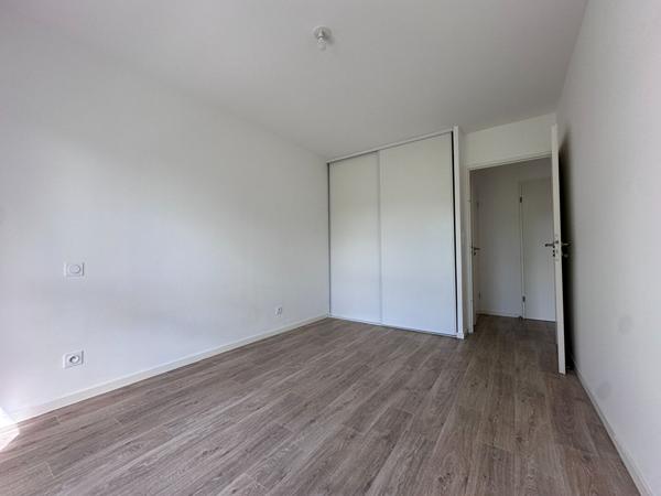 Appartement à vendre à Saint-Avé bourg 65,80m² - Ascenseur - Deux parkings
