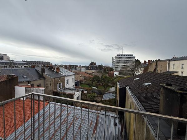 Appartement meublé La Roche Sur Yon 2 pièce(s) 53.57 m2