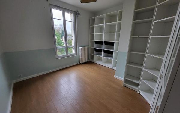 Maison à vendre    5 pièces •  Gagny