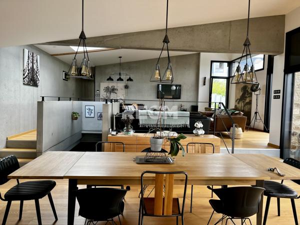 Saint-Malo (35400) Maison contemporaine, 245 m² habitables, Saint-Malo Rothéneuf