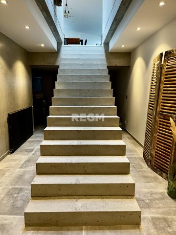 Saint-Malo (35400) Maison contemporaine, 245 m² habitables, Saint-Malo Rothéneuf