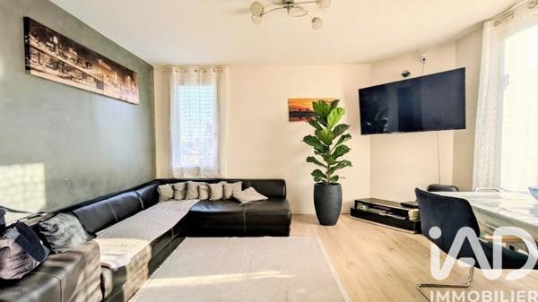 Immeuble à vendre 77 m² Saint-Denis