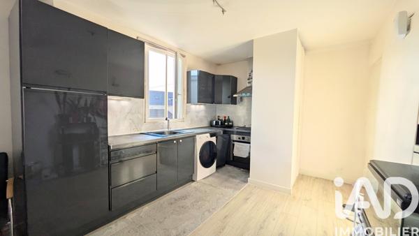 Immeuble à vendre 77 m² Saint-Denis