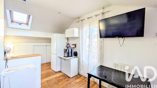 Immeuble à vendre 77 m² Saint-Denis