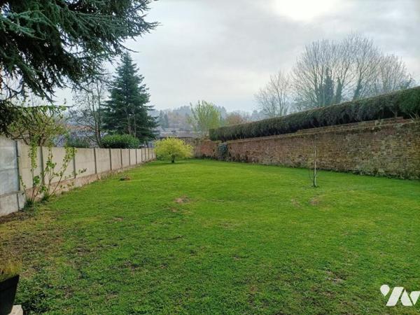 LE CATEAU - BELLE MAISON DE VILLE