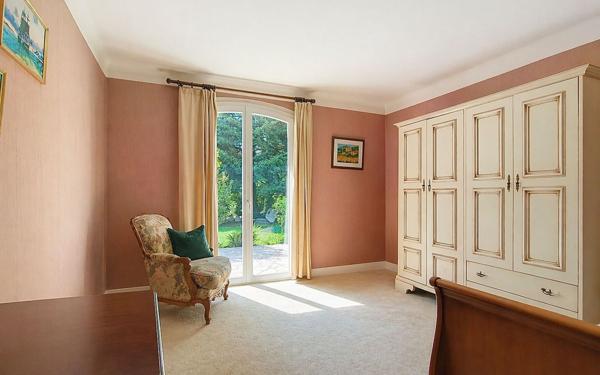 Maison à vendre    6 pièces • 155 m2 Pau