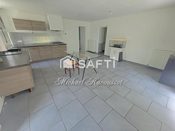 Maison individuelle - 120m² - Ecuisses