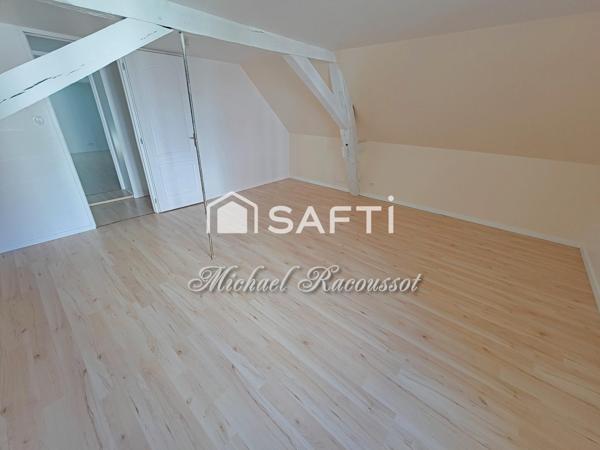 Maison individuelle - 120m² - Ecuisses