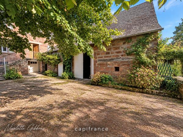 Ensemble de propriété - maison bourgeoise, deuxième logement/bureaux, grange, 1 hectare