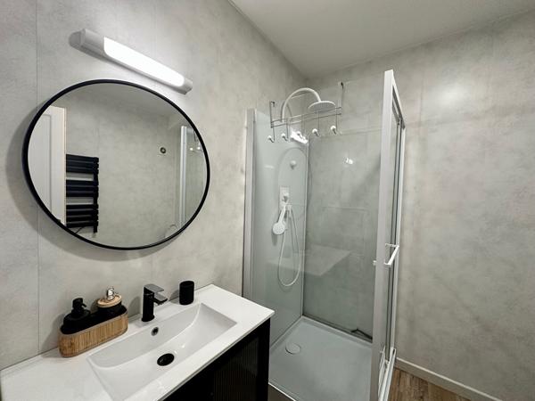 STUDIO MEUBLE EN CENTRE-VILLE DE CARCASSONNE