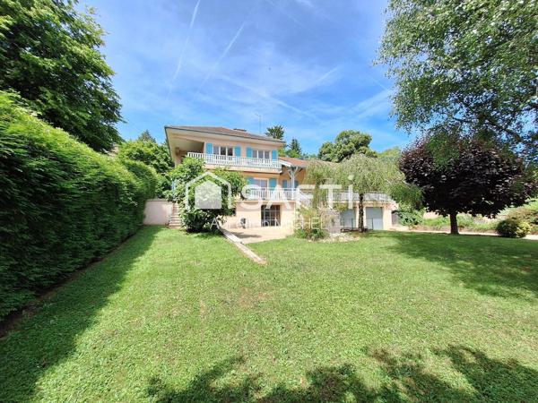 Maison familiale + Appartement indépendant à rénover