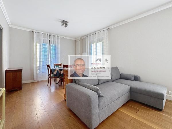 APPARTEMENT T2 MEUBLÉ NEUILLY PLAISANCE AVEC GARAGE