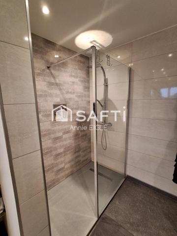 Maison de campagne entièrement rénovée