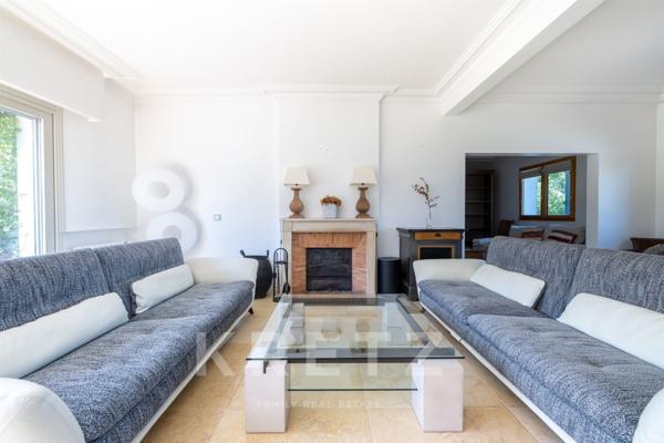 Propriété de caractère au coeur d'un écrin de verdure