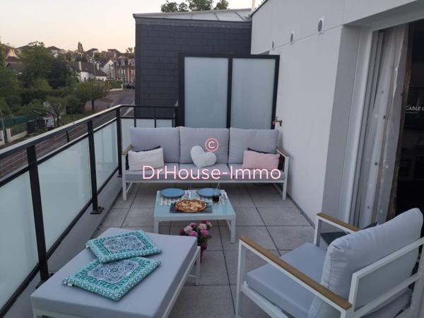 Appartement à louer 4 pièces de 81 m²