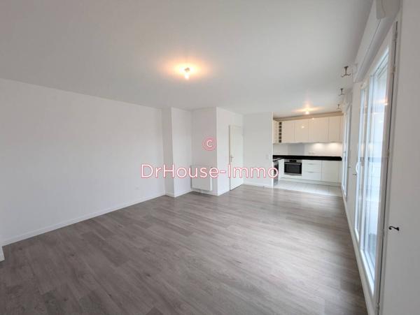Appartement à louer 4 pièces de 81 m²