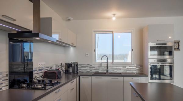 Maison Saint Denis De L Hotel