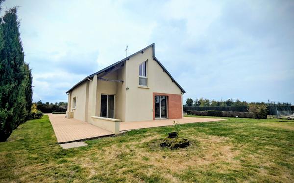 Maison à vendre    6 pièces • 226 m2 Ouzouer-le-Marché