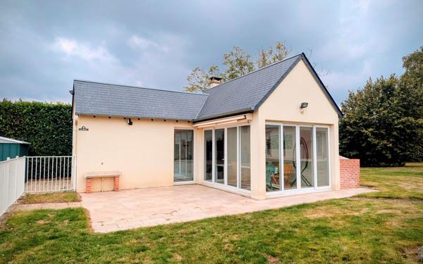 Maison à vendre    6 pièces • 226 m2 Ouzouer-le-Marché