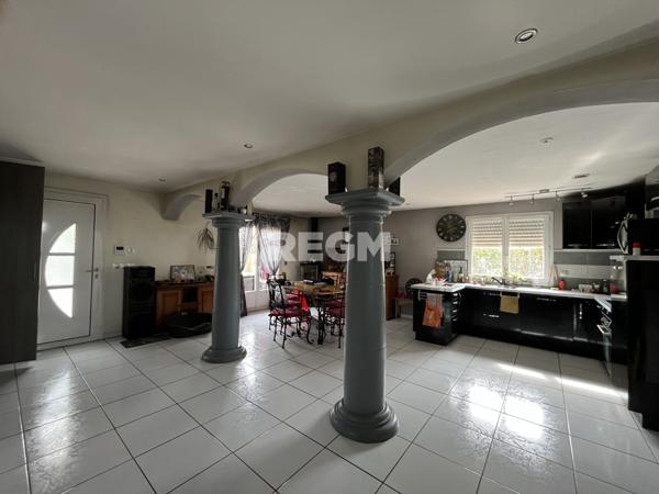 Espoey (64420) VILLA SOUMOULOU AVEC DEPENDANCE ET PISCINE SEMI ENTERREE