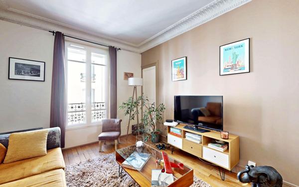 Appartement à vendre    2 pièces • 45,60 m2 Montrouge