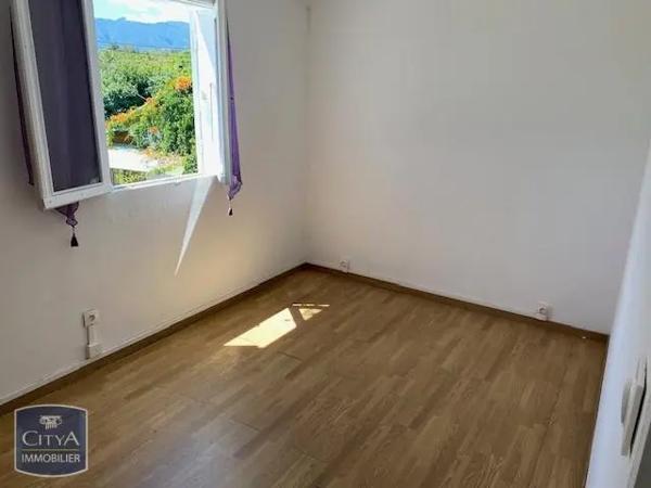 Maison à louer 4 pièces 84m²