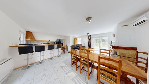 Maison de plain-pied dans un environnement privilégié