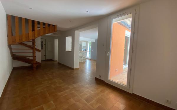 Appartement à vendre    3 pièces • 68,30 m2 Avignon