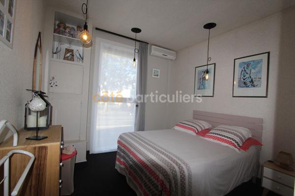 Vente
                Maison95,28 m² - 6 Pièces -
                    L AIGUILLON LA PRESQU ILE (85460)