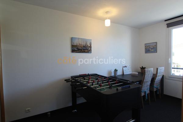 Vente
                Maison95,28 m² - 6 Pièces -
                    L AIGUILLON LA PRESQU ILE (85460)