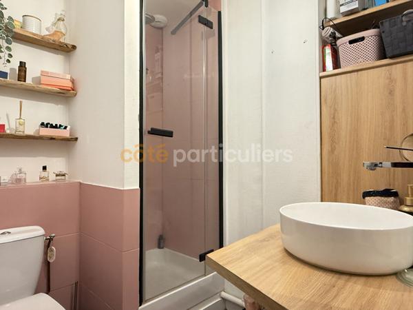 Vente
                Appartement57 m² - 3 Pièces -
                    LAVAL (53000)