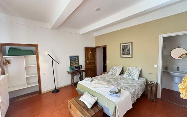 Maison à vendre    6 pièces • 245 m2 La Motte-du-Caire