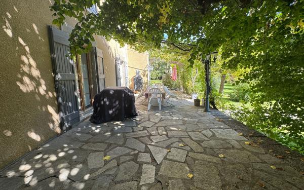 Maison à vendre    6 pièces • 245 m2 La Motte-du-Caire