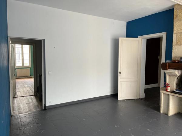 Maison 280 m² à rafraichir hyper centre Libourne