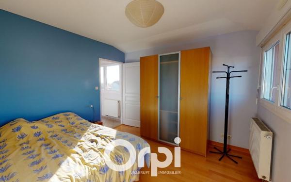 Appartement à louer    2 pièces • 60 m2 Hettange-Grande