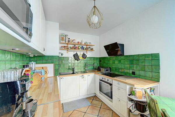 Appartement Saint Germain En Laye 3 pièce(s) 69.42 m2 280 000 € **  - Référence  18660