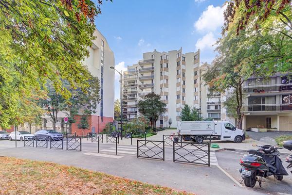 Appartement Saint Germain En Laye 3 pièce(s) 69.42 m2 280 000 € **  - Référence  18660