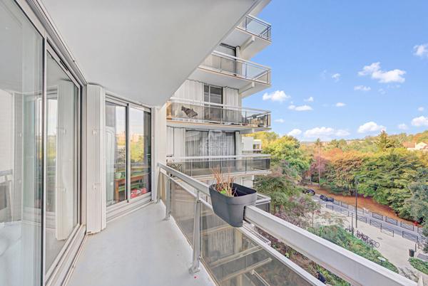 Appartement Saint Germain En Laye 3 pièce(s) 69.42 m2 280 000 € **  - Référence  18660