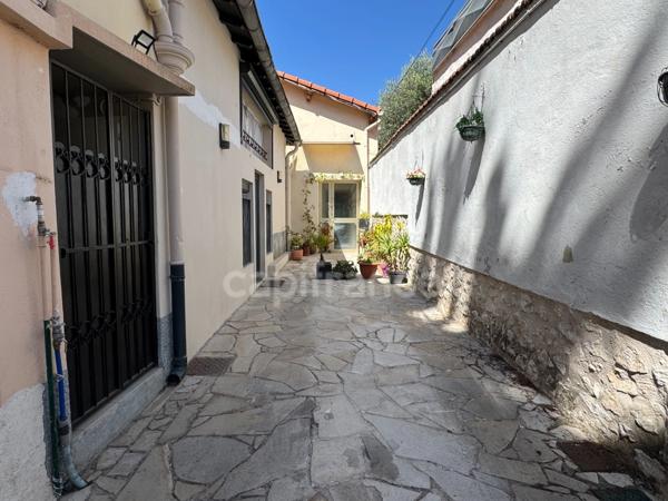 À VENDRE – GRAND LOCAL COMMERCIAL – NICE VALROSE – 164 m² – TERRASSE / 2 PARKINGS