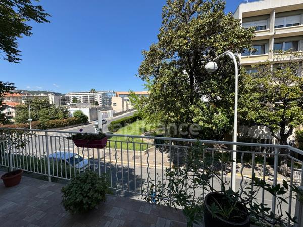À VENDRE – GRAND LOCAL COMMERCIAL – NICE VALROSE – 164 m² – TERRASSE / 2 PARKINGS