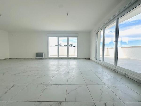 Marseille (13013) - Appartement 4 pièces 101 m2 avec terrasse et deux places parking