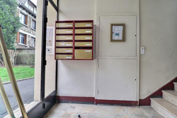 Appartement Aubervilliers 3 pièce(s) 56 m2