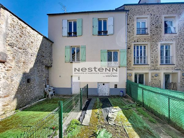 Appartement 3 pièces à vendre au centre de Saint Fargeau Ponthierry