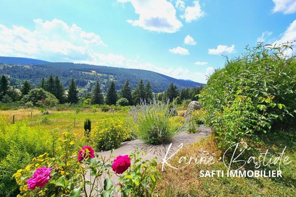 LANARCE Maison cocooning avec vue panoramique