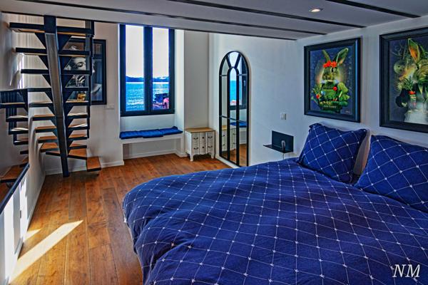 Sainte-Maxime (83120) Luxueux appartement T3 rénové vue mer panoramique centre Sainte-Maxime