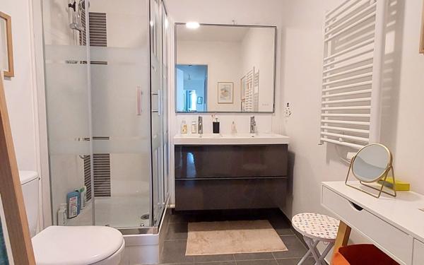 Appartement à vendre    5 pièces • 104,54 m2 Rosny-sous-Bois