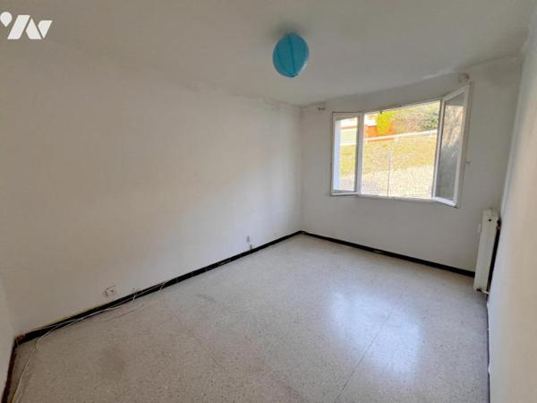 GRASSE, Rés. Les Jardins de Grasse - La Marjolaine. Appartement 3p au 4e ét. avec pking et cave.