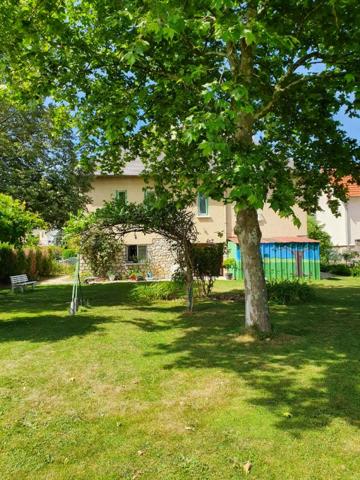 Maison 3 chambres 110 m2 sur beau terrain clos et arboré